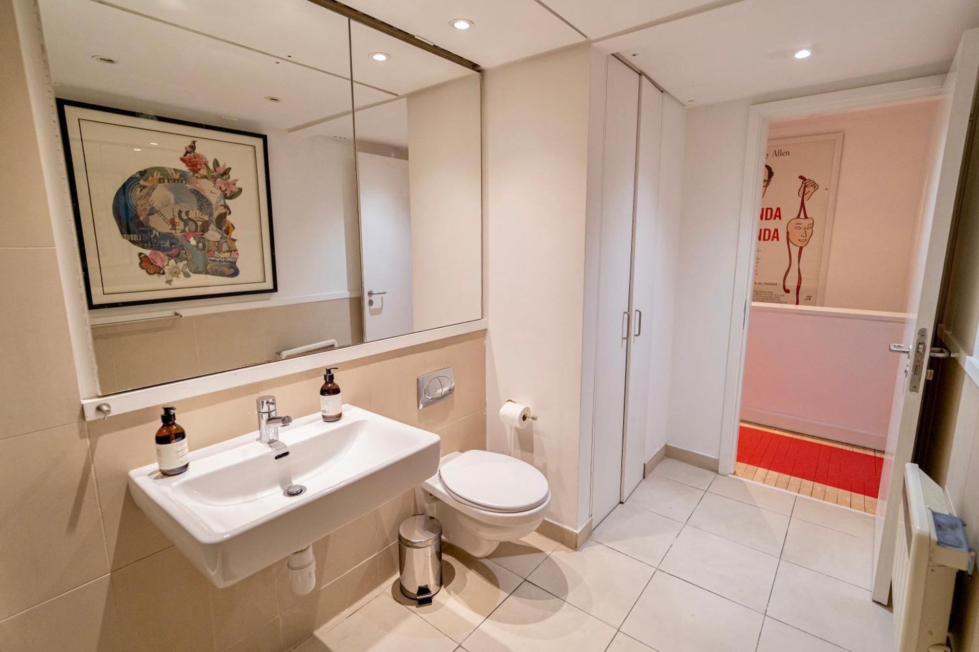 Spacious West End Duplex Apartment, W1 Central ลอนดอน ภายนอก รูปภาพ