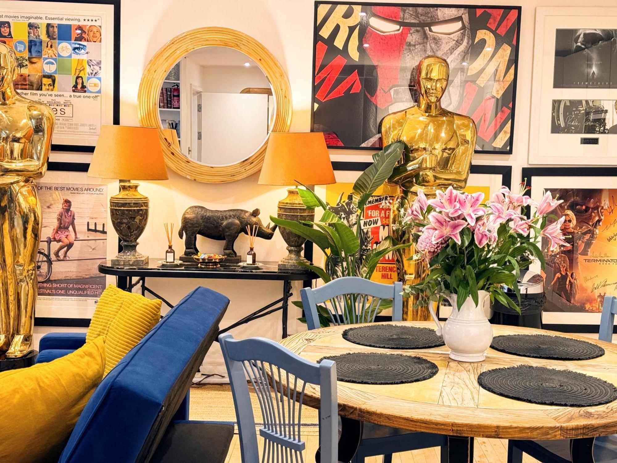 Spacious West End Duplex Apartment, W1 Central ลอนดอน ภายนอก รูปภาพ
